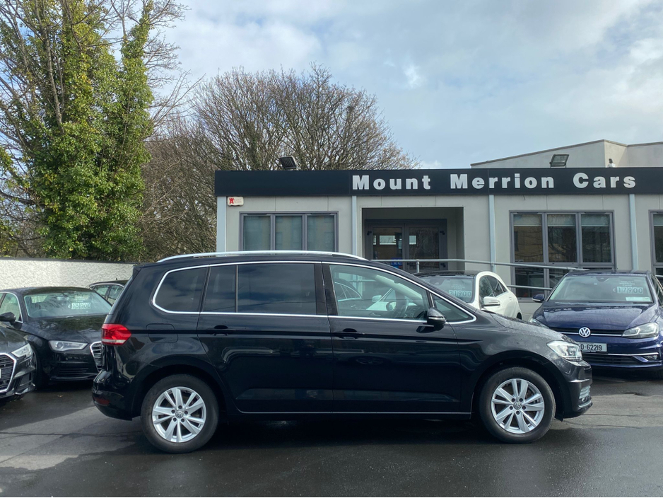 2020 Volkswagen Touran - image 5