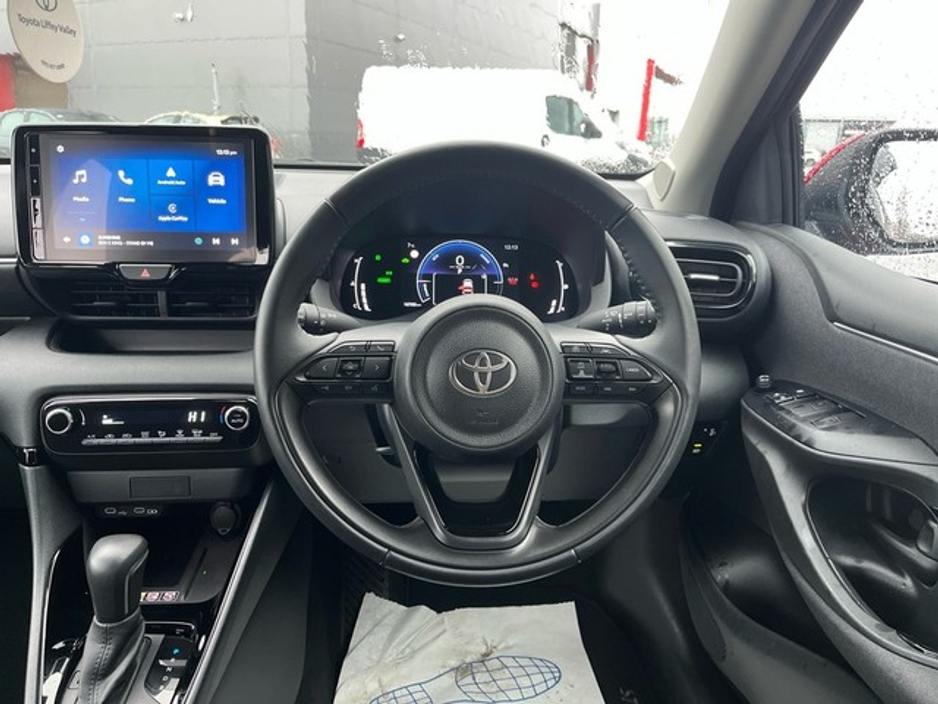 2024 Toyota Yaris YARIS HYBRID LUNA SPORT €25,950