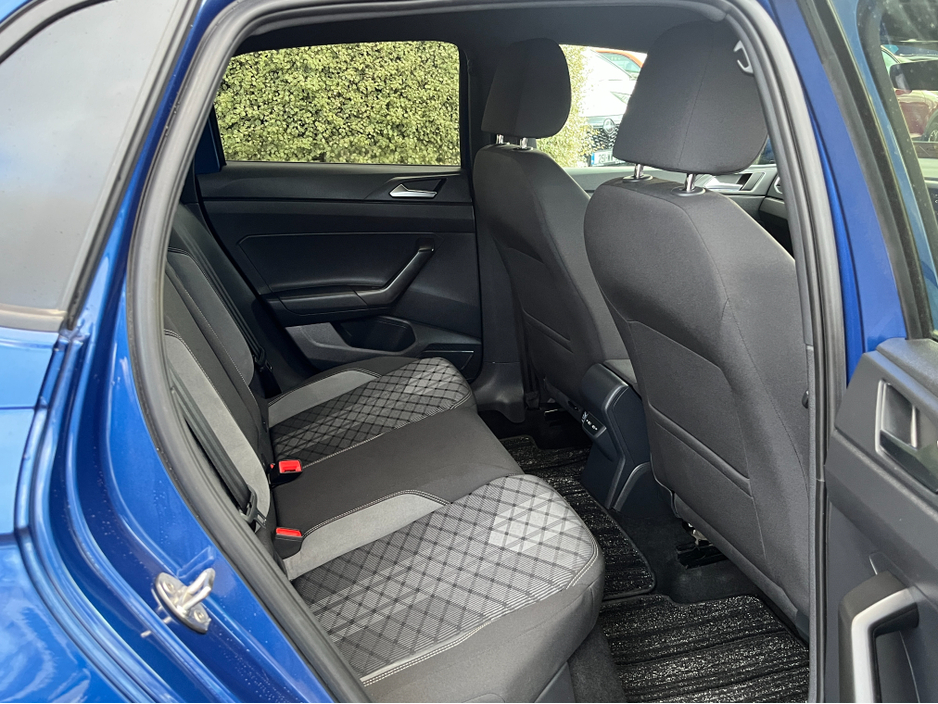 2022 Volkswagen Polo R-LINE AUTOMATIC 1.0 PETROL //KEYLESS ENTRY//ADAPTIVE CRUISE CONTROL//REVERSE CAMERA// €21,950