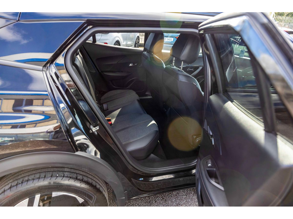 2024 Peugeot 2008 - image 15