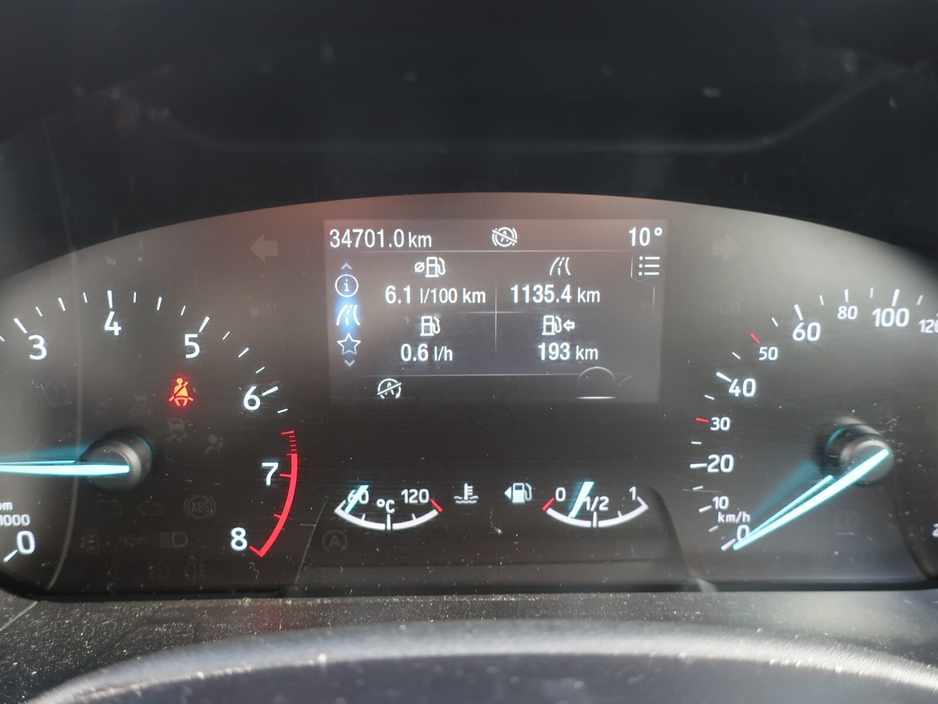 2024 Ford Focus - image 15