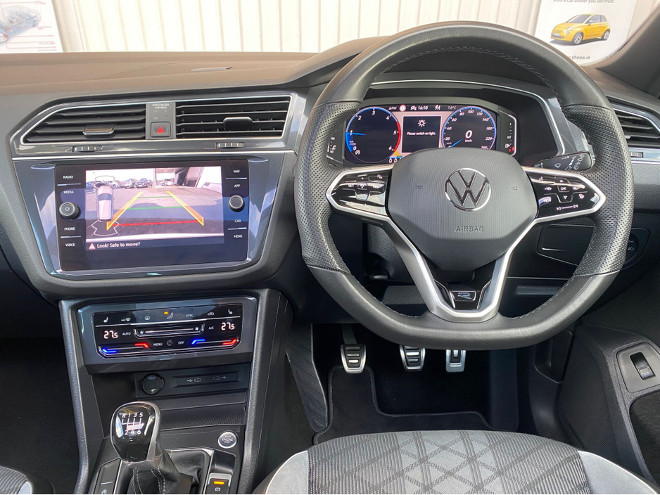 2024 Volkswagen Tiguan - image 12