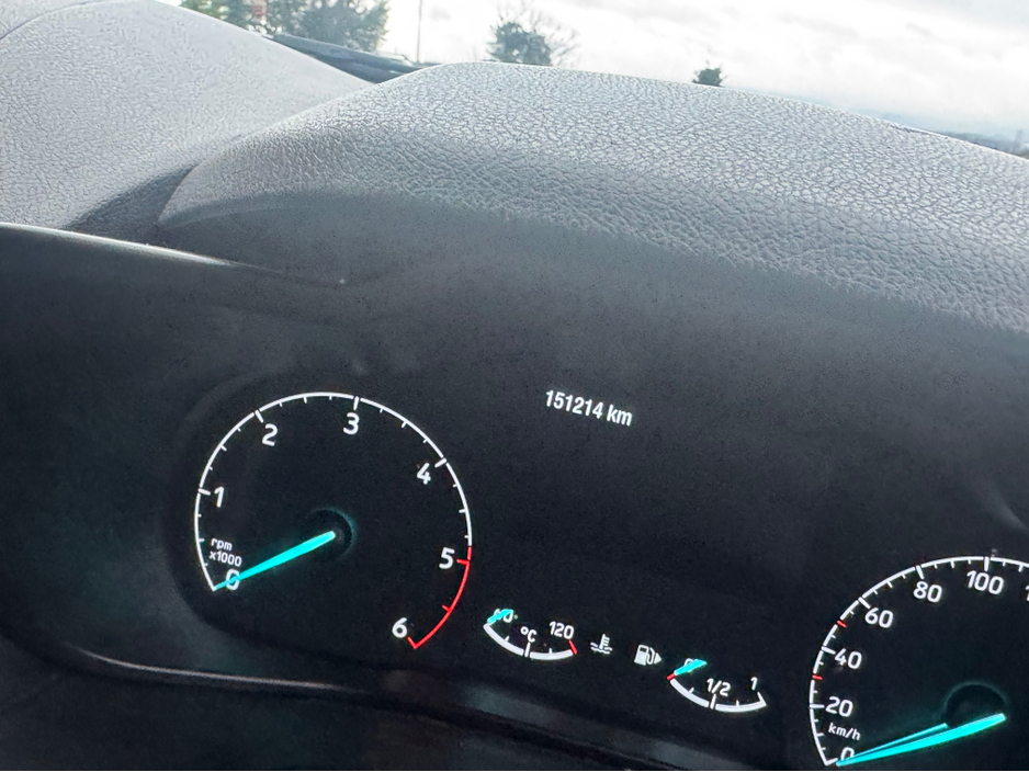 2019 Ford Transit Connect TREND LWB 1.5 100PS M6 €9,500