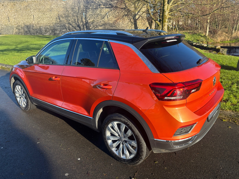 2019 Volkswagen T-Roc SPORT 2.0 TDI with pan roof €20,995