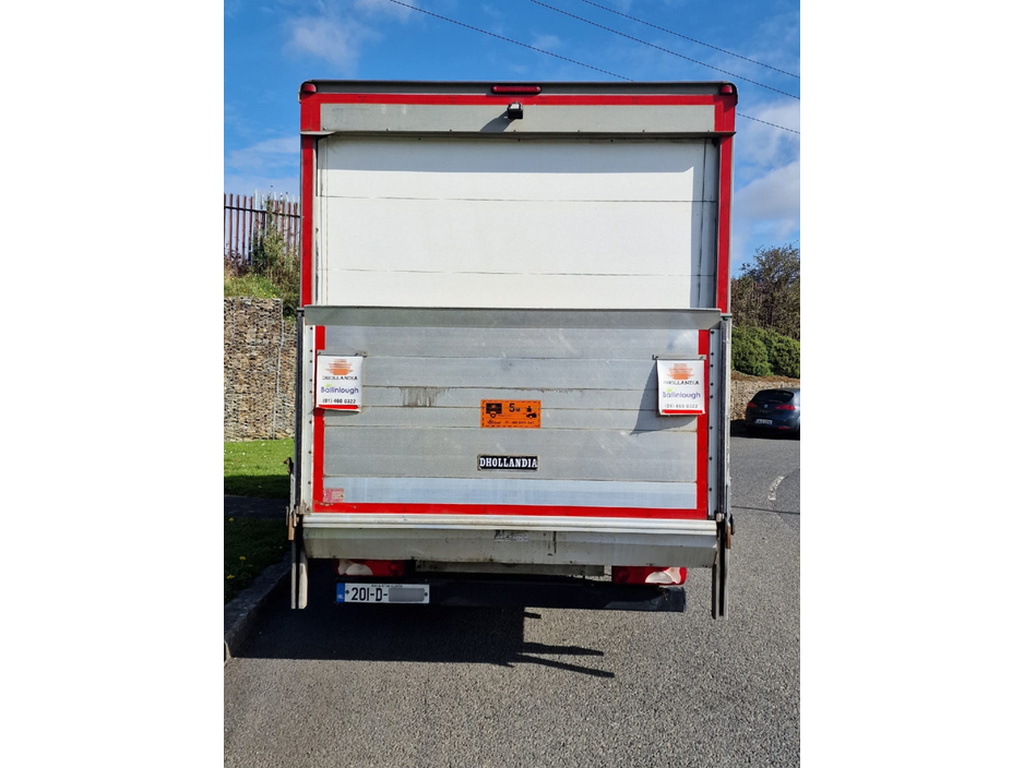 2020 Mercedes-Benz Sprinter - image 8