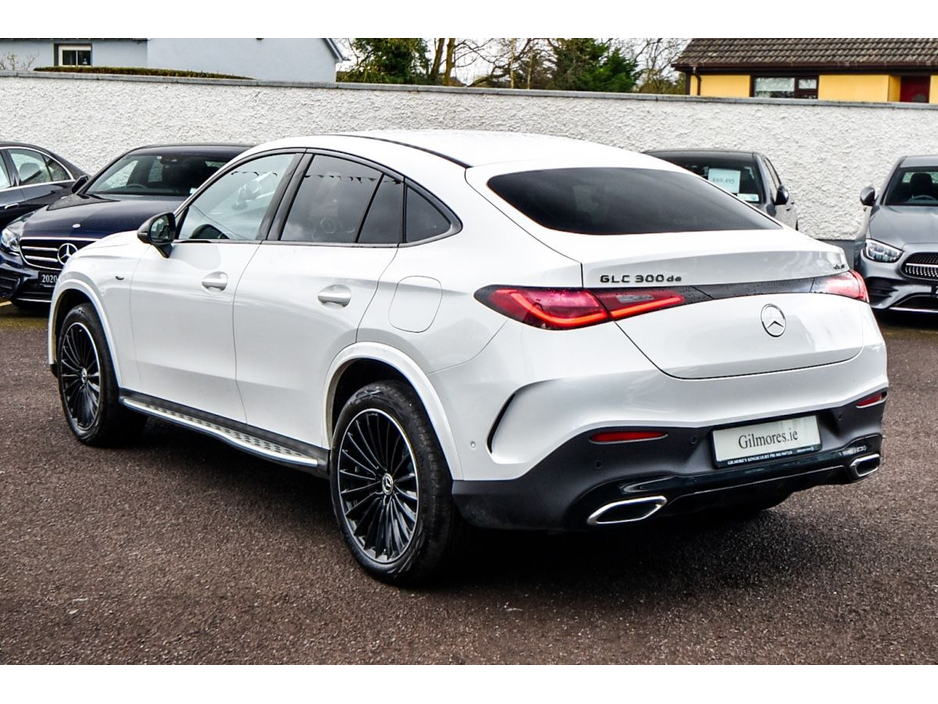 2025 Mercedes-Benz GLC Class - image 4