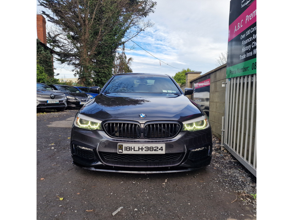 2018 BMW 5 Series - image 5