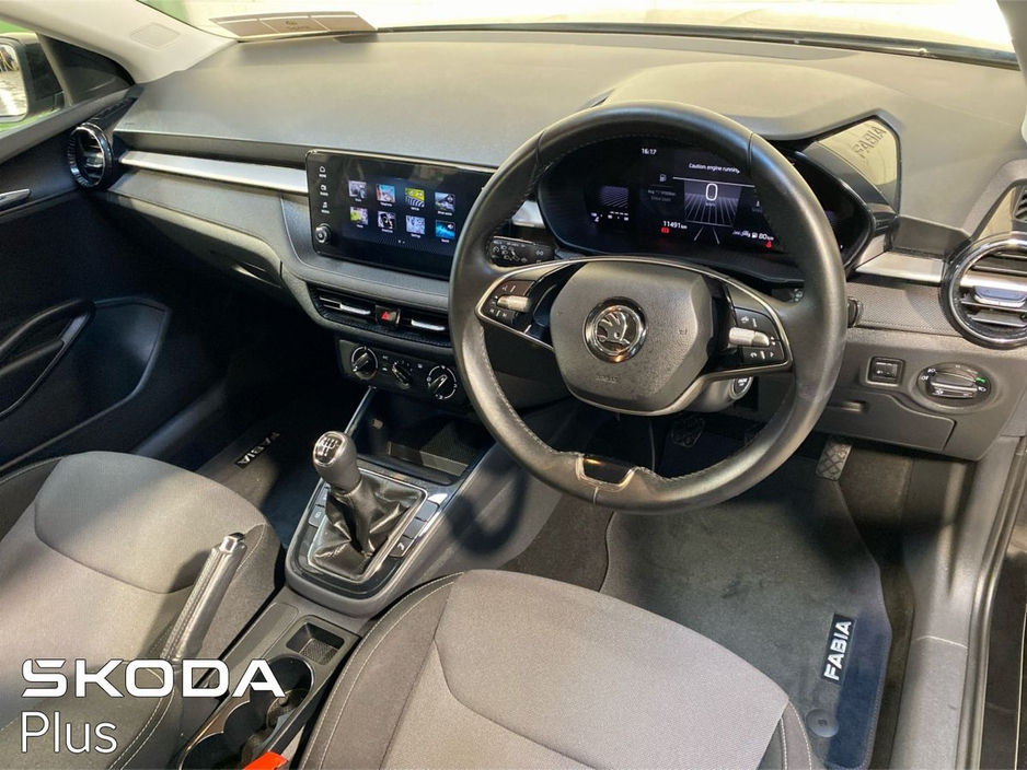 2025 Skoda Fabia - image 7
