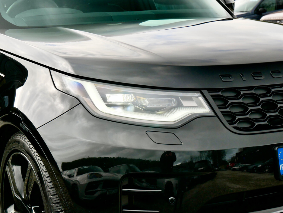 2025 Land Rover Discovery  €138,950