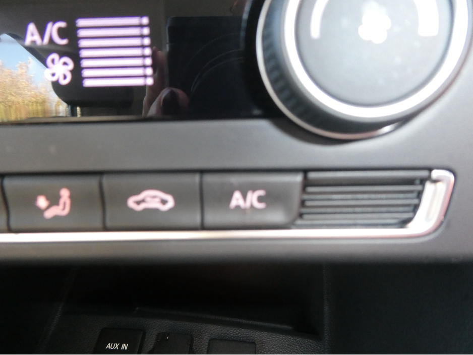 2015 Volkswagen Polo WITH NCT €10,650