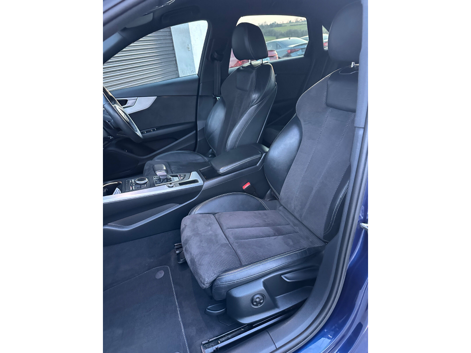 2018 Audi A4 - image 22