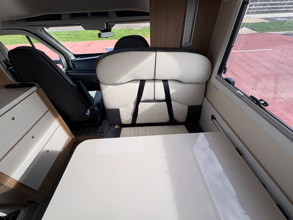 2024 Ford Transit - image 11