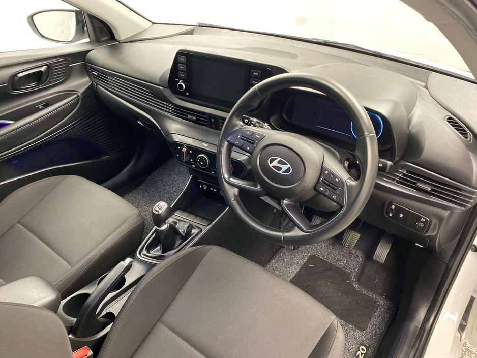 2024 Hyundai i20 - image 7