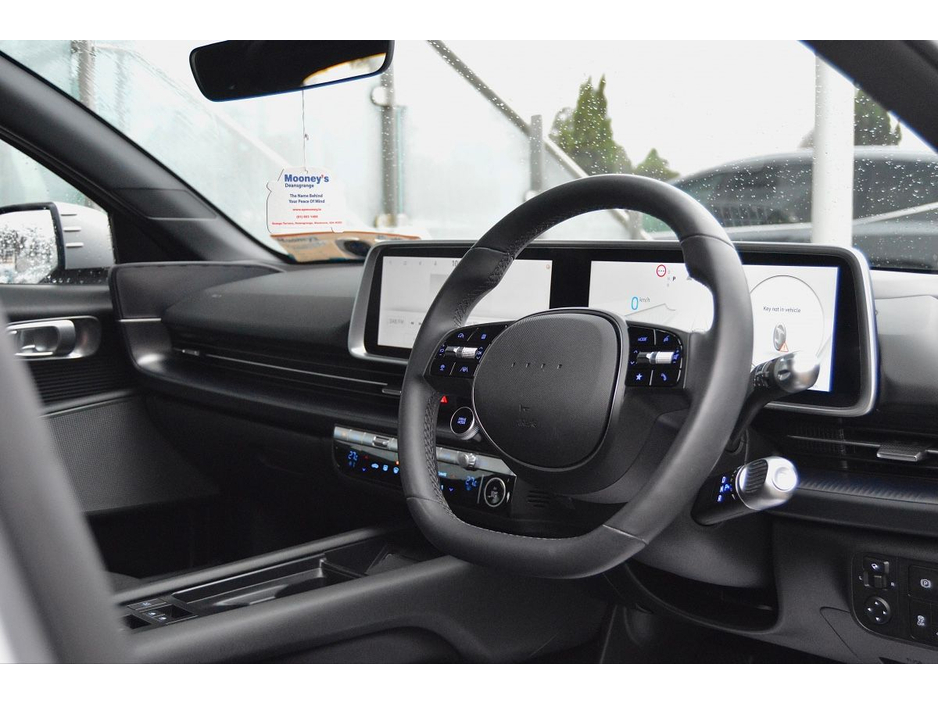 2023 Hyundai Ioniq 6 Ioniq 6 Signature 53 kW €30,995