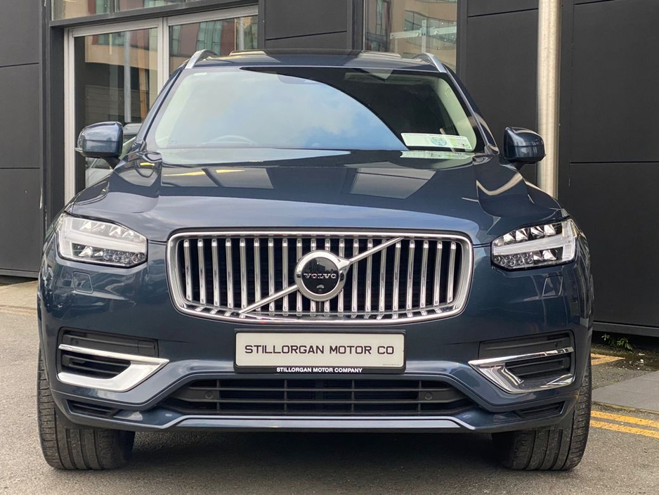 2022 Volvo XC90 - image 2
