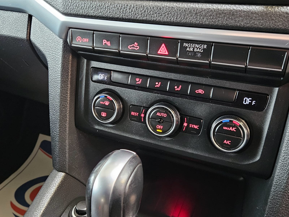 2018 Volkswagen Amarok - image 14