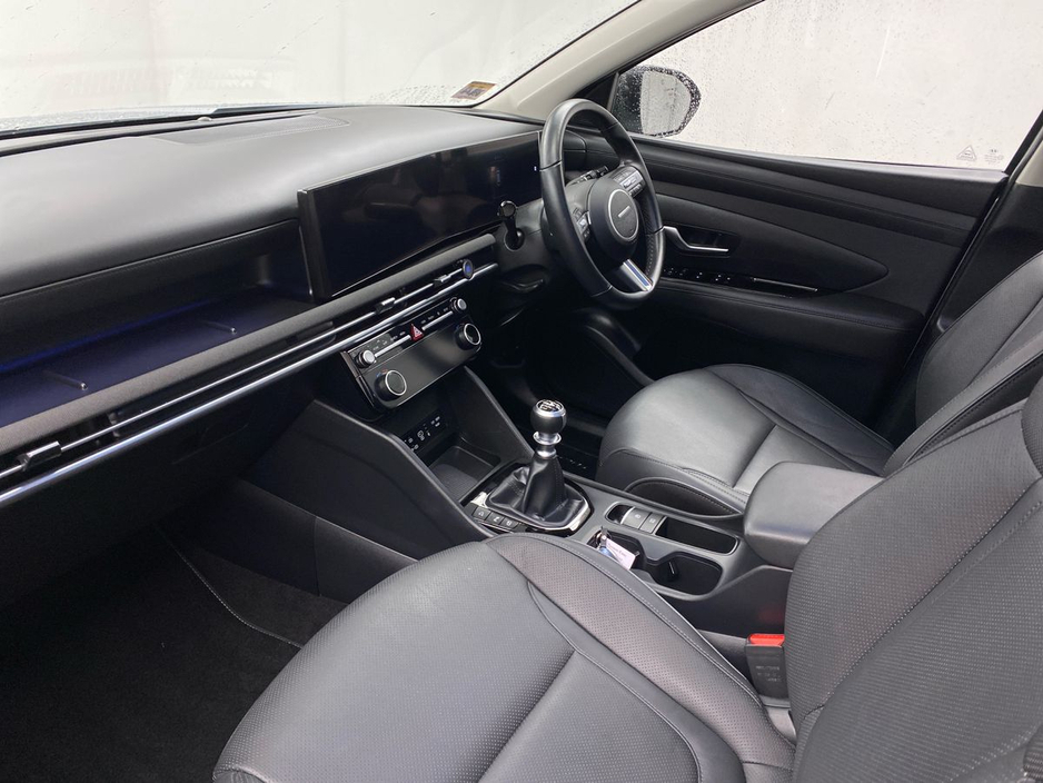 2024 Hyundai Tucson - image 2