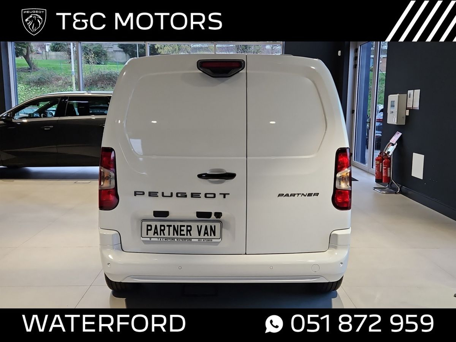 2026 Peugeot Partner - image 17