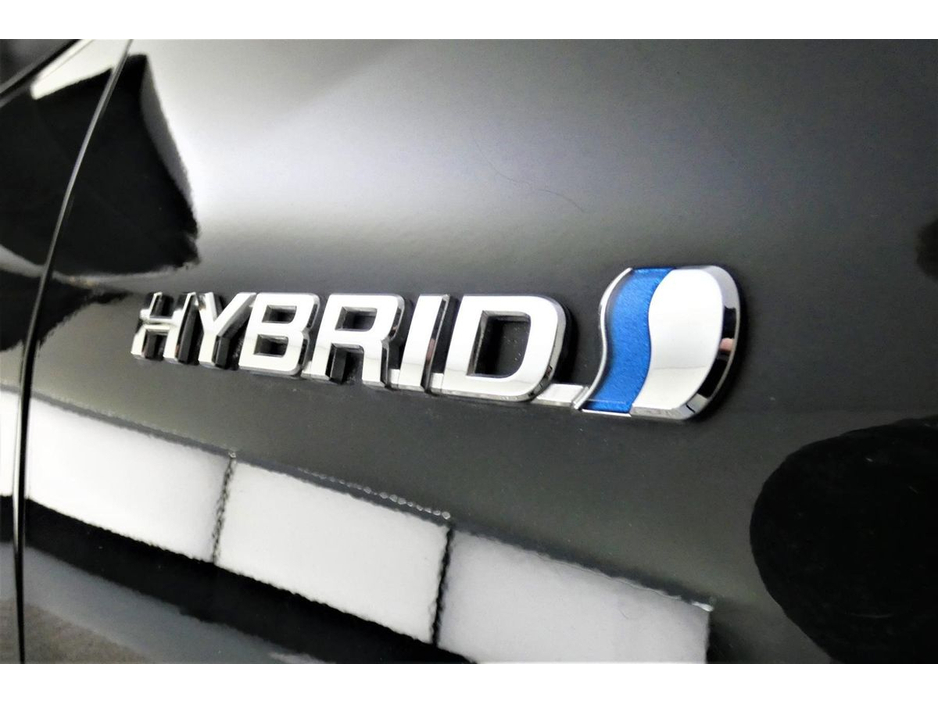 2019 Toyota Camry 2.5 HYBRID *PARK SENSORS*REVERSE CAM* €22,890