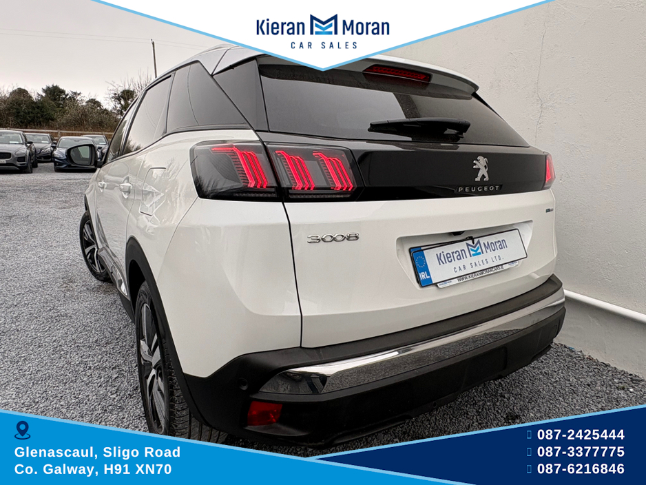 2022 Peugeot 3008 - image 7