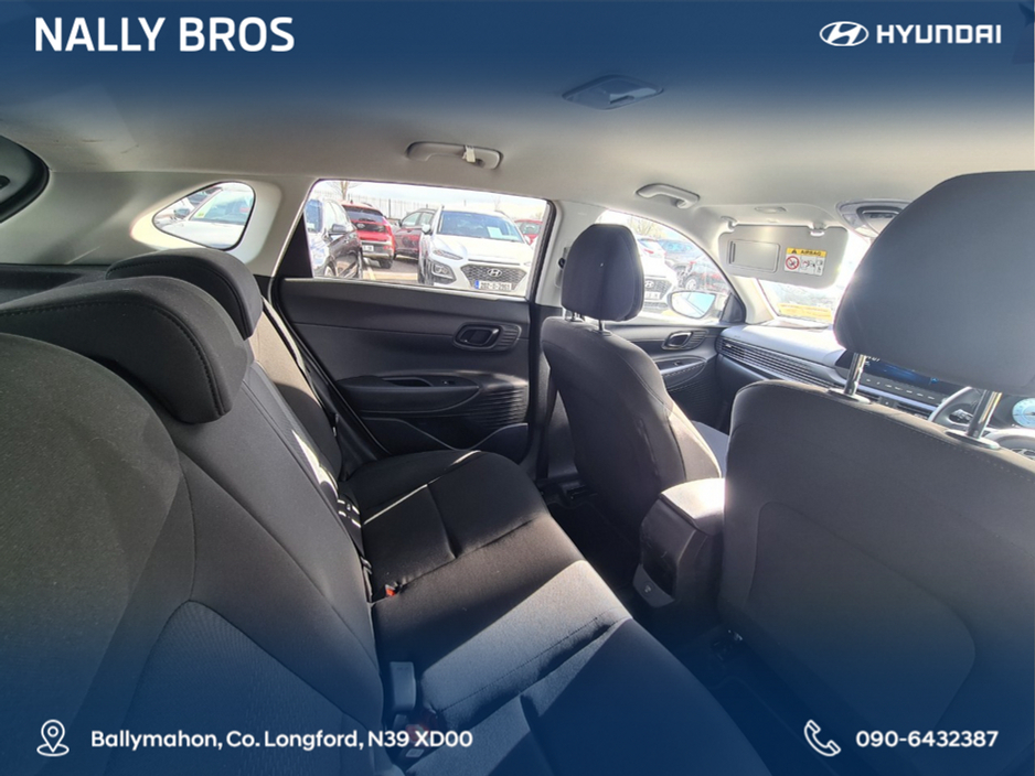 2025 Hyundai i20 - image 7