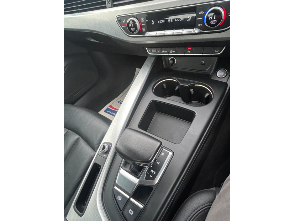 2023 Audi A4 - image 14