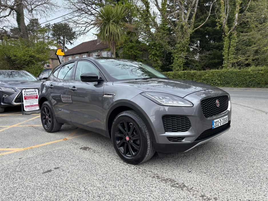 2020 Jaguar E-Pace - image 3