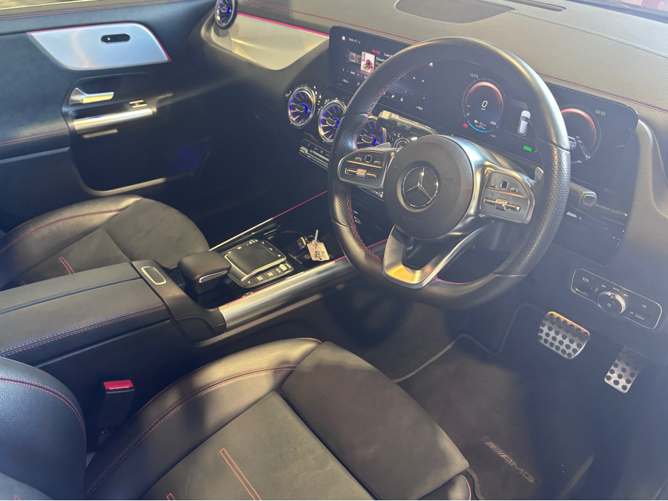 2022 Mercedes-Benz EQA - image 7