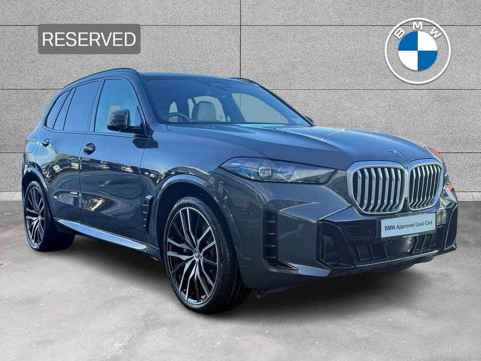 2025 BMW X5 xDrive50e M Sport €109,950