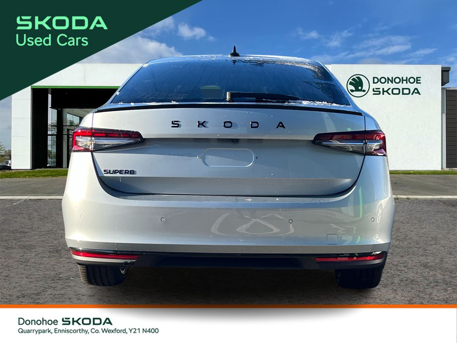 2026 Skoda Superb - image 11