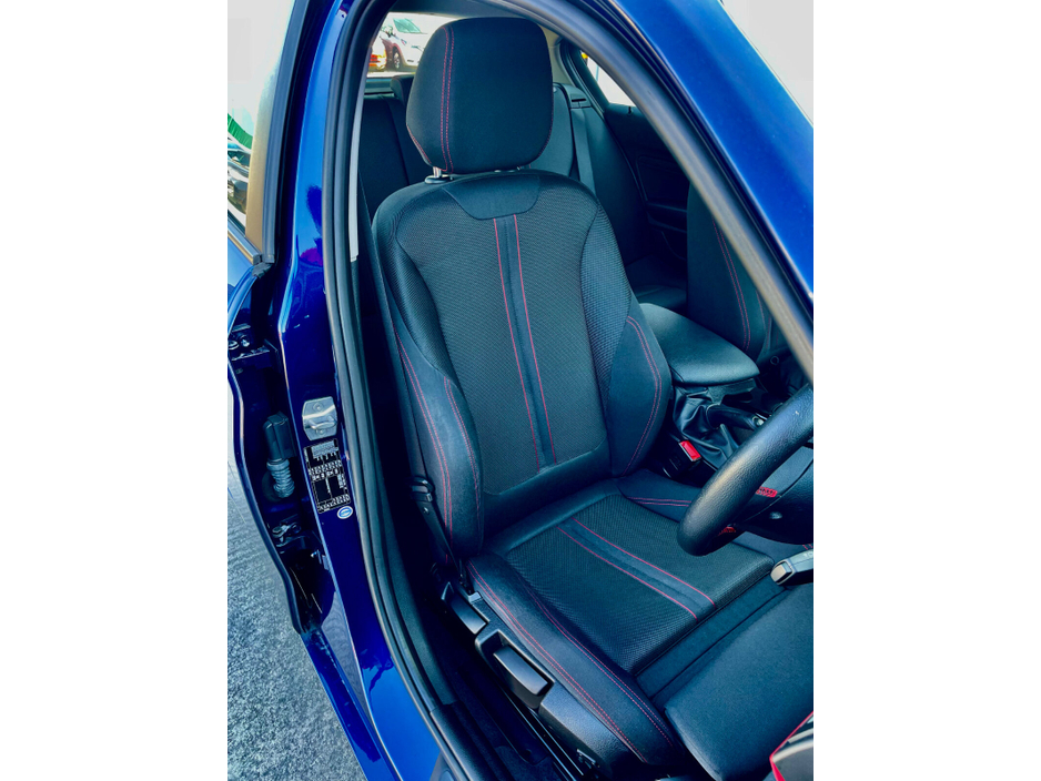 2016 BMW 1 Series - image 14