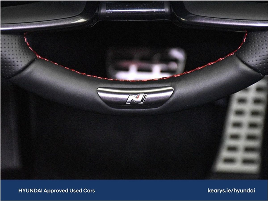 2022 Hyundai Tucson - image 22