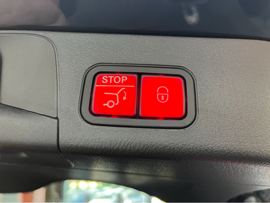 2023 Mercedes-Benz EQB - image 8