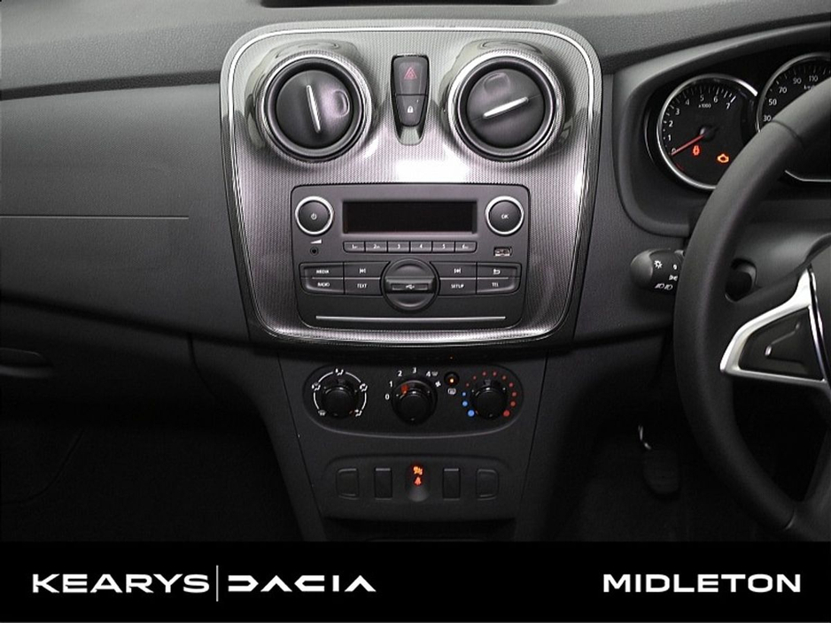 2021 Dacia Sandero Stepway - image 22