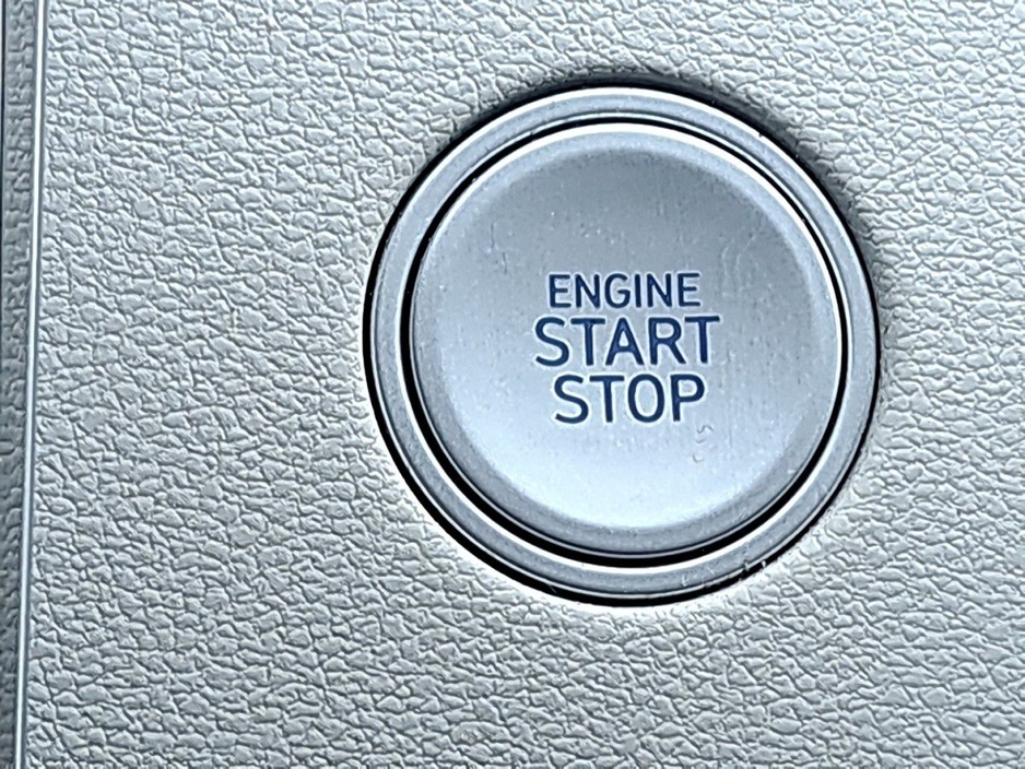 2022 Hyundai Tucson - image 20