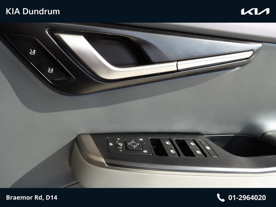 2025 Kia EV6 - image 14