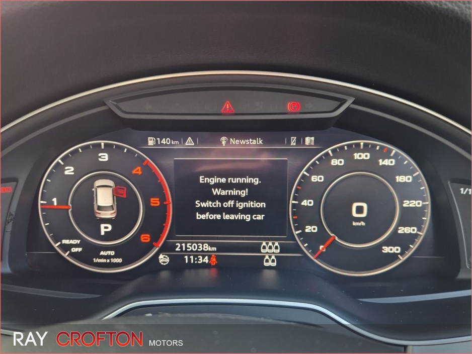 2017 Audi Q7 - image 11