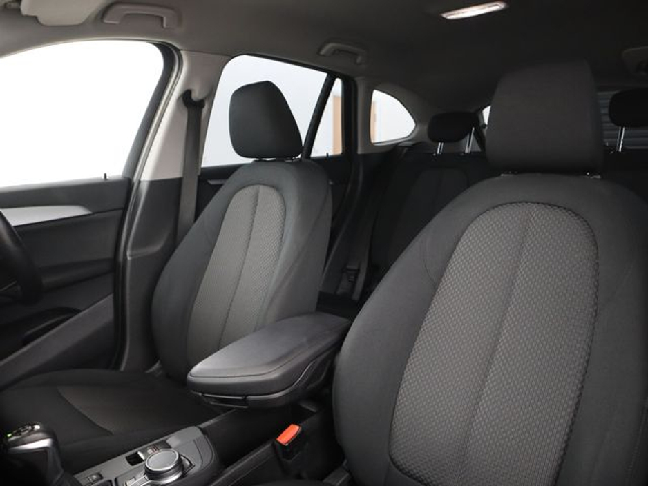 2019 BMW X1 - image 16