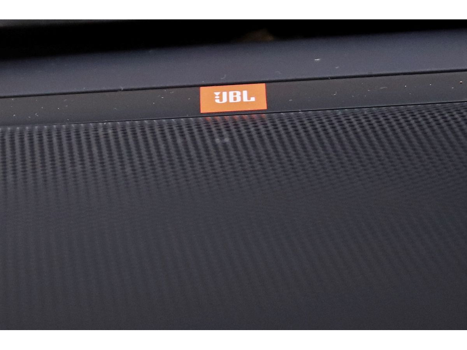 2020 Toyota Prius - image 20