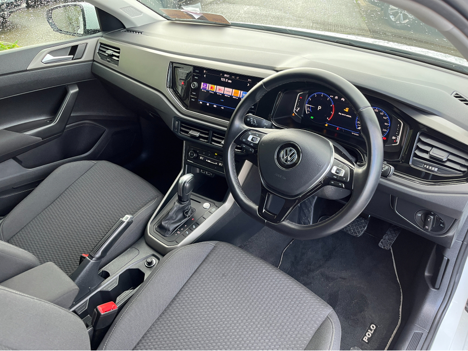 2020 Volkswagen Polo COMFORTLINE AUTOMATIC 1.0 PETROL //ADAPTIVE CRUISE CONTROL//KEYLESS ENTRY//WIRELESS PHONE CHARGING//REVERSE CAMERA// €17,950