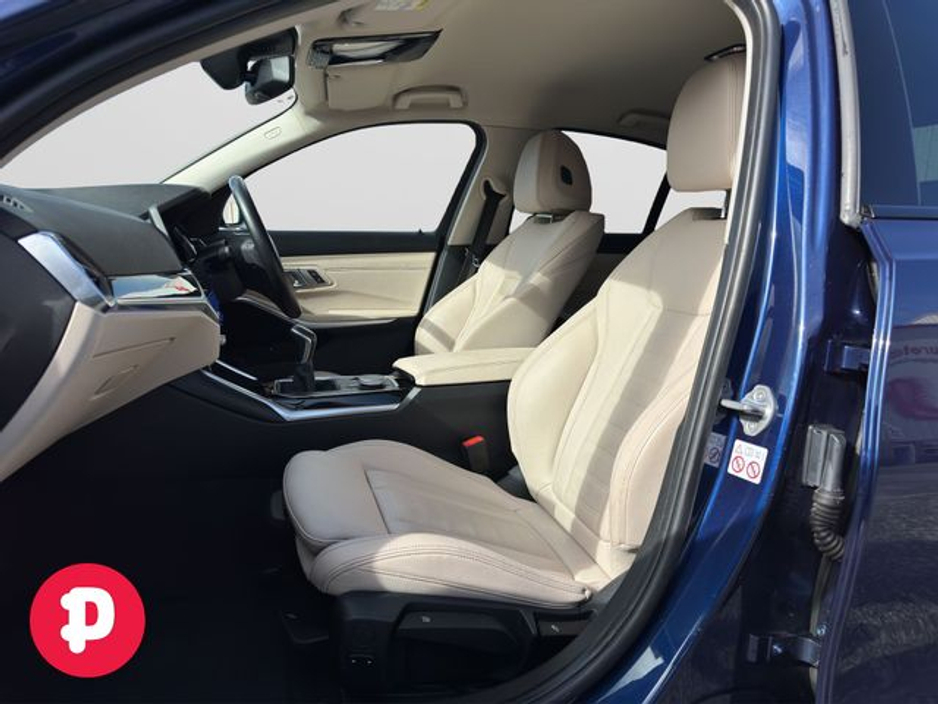 2019 BMW 3 Series - image 11