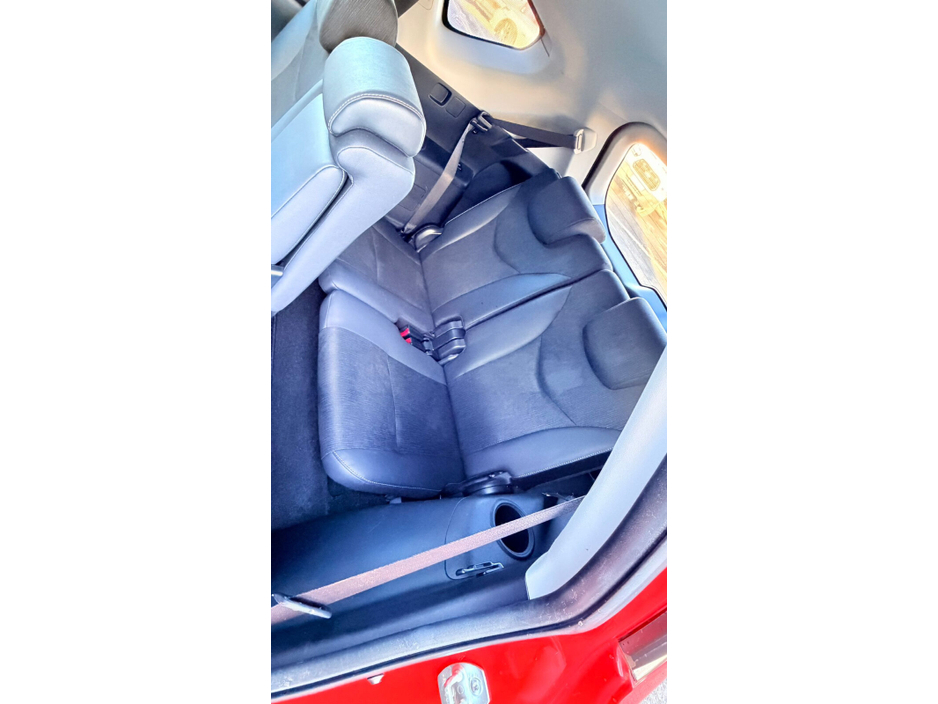 2016 Toyota Prius 1.8 Hybrid Luxury €16,300