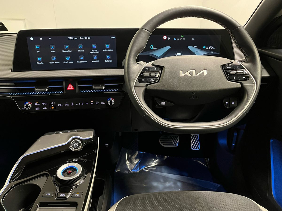 2023 Kia EV6 - image 14