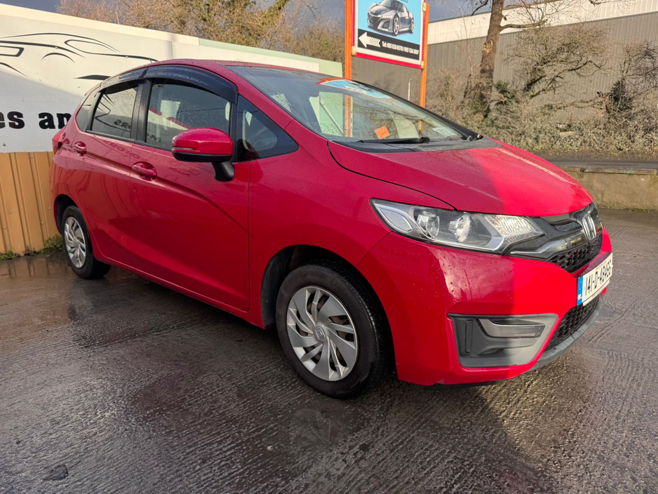 2014 Honda Fit DBA-GK3 5DR AUTO €7,800