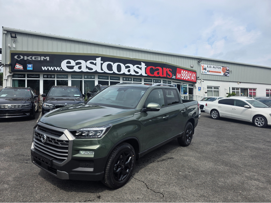 2025 Ssangyong Musso 2.2 PICK UP 5 SEATER COMMERCIAL 4WD 200 BHP 3.5 TON TOWING CAPACITY REV-CAMERA // 5 YEAR WARRANTY // APPLY FOR FINANCE TODAY // THE BEST VALUE PICK UP IN IRELAND // €40,950