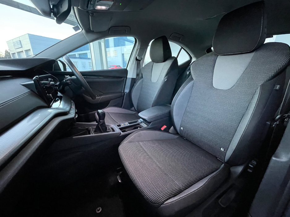 2024 Skoda Octavia OCTAVIA AMB 2.0TDI 115HP €30,995