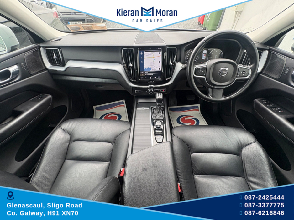 2018 Volvo XC60 - image 7