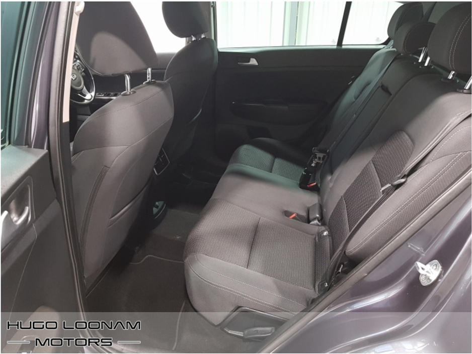 2016 Kia Sportage - image 13