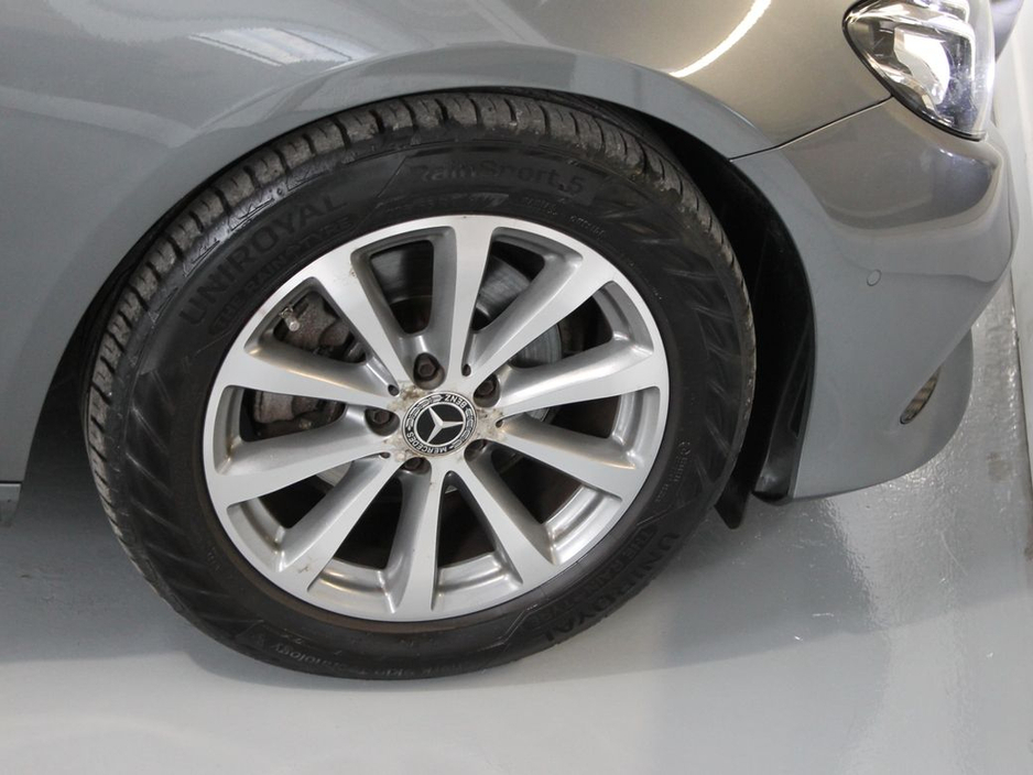 2018 Mercedes-Benz E Class - image 28