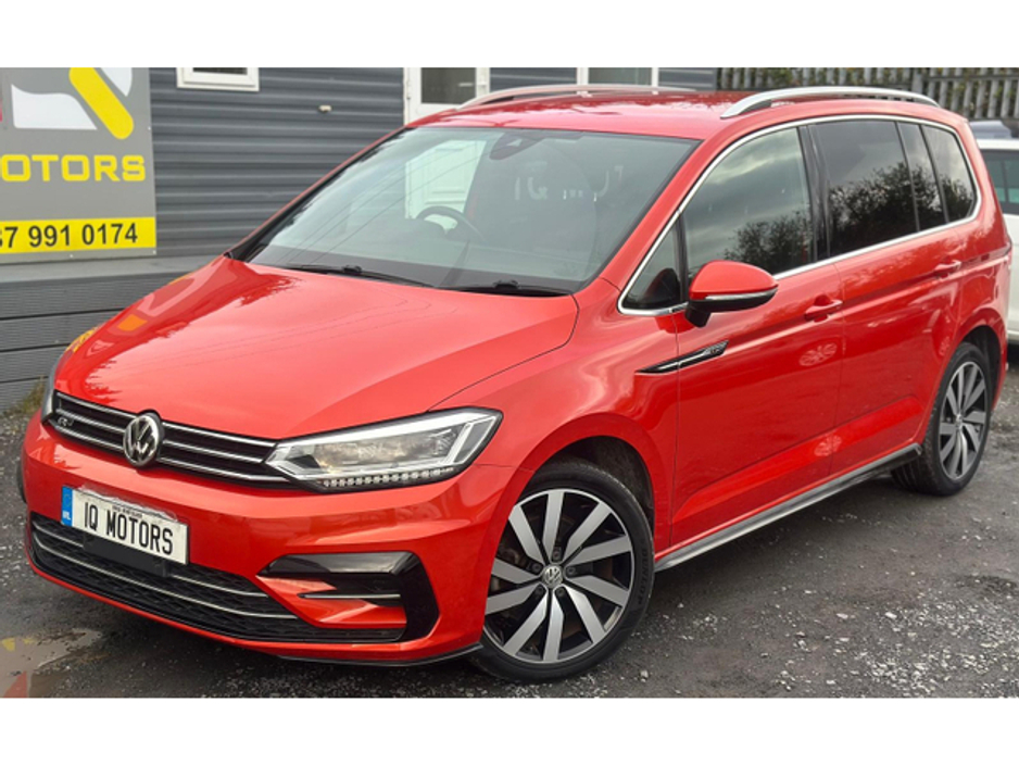 2016 Volkswagen Touran - image 3